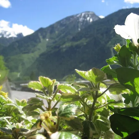 Nyaraló Ferienhaus Bergblick *